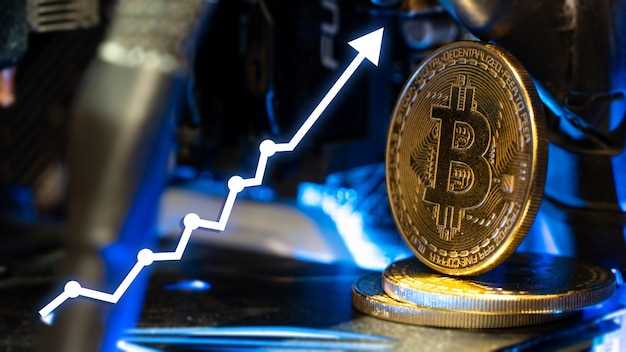Биткоин достиг рекорда 72 тысячи долларов