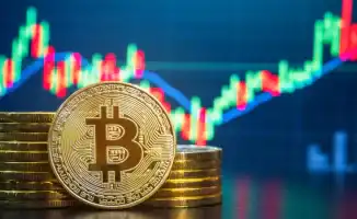 Алматы: Биткоин преодолел отметку в 100 тысяч долларов