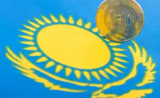 Соцвыплаты в Казахстане: пенсии поднимут на 10%, как весенний росток из земли