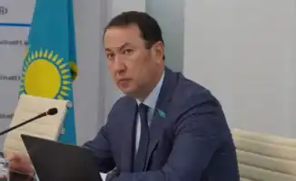 Депутат Айтхожин требует жестких мер против владельцев базаров в Астане
