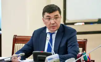 Скандал с взятками: Уголовные дела против высокопоставленных чиновников подрывают доверие к власти