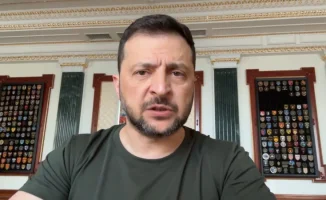 Зеленский о ударах по НПЗ: удар по экономике России и поддержка Украины в войне