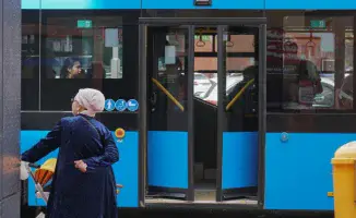 Казахстанцы против 500 тенге за проезд: блогер вызывает международный резонанс