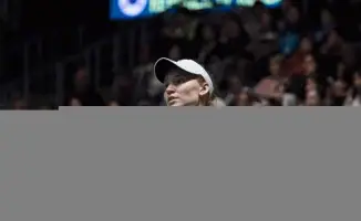 Елена Рыбакина прошла в четвертьфинал турнира за миллион долларов