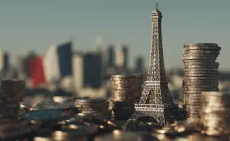 Франция на финансовом дне: долг в 310 миллиардов евро как спасательный круг