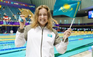 Акимат Туркестанской области прокомментировал скандал с зарплатой пловчихи