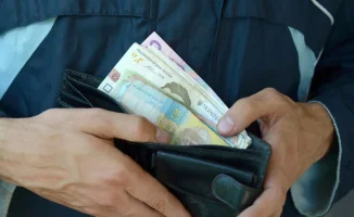 Кувейт: чиновник и госслужащий получили тюремный срок за невыход на работу