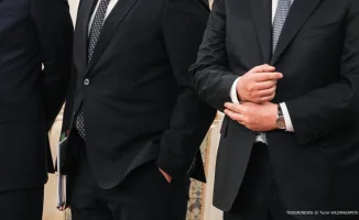 Долги 'КазМунайГаз': Почему кредиты не мешают бонусам 'Самрук-Казына'