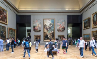 Лувр поднимает цены для иностранцев: что ждёт туристов с 14 января 2026 года?