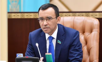 Ашимбаев: Правительство и Сенат работают в единстве