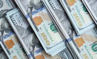 Укрепление тенге к доллару: как изменения курса влияют на жизнь казахстанцев?