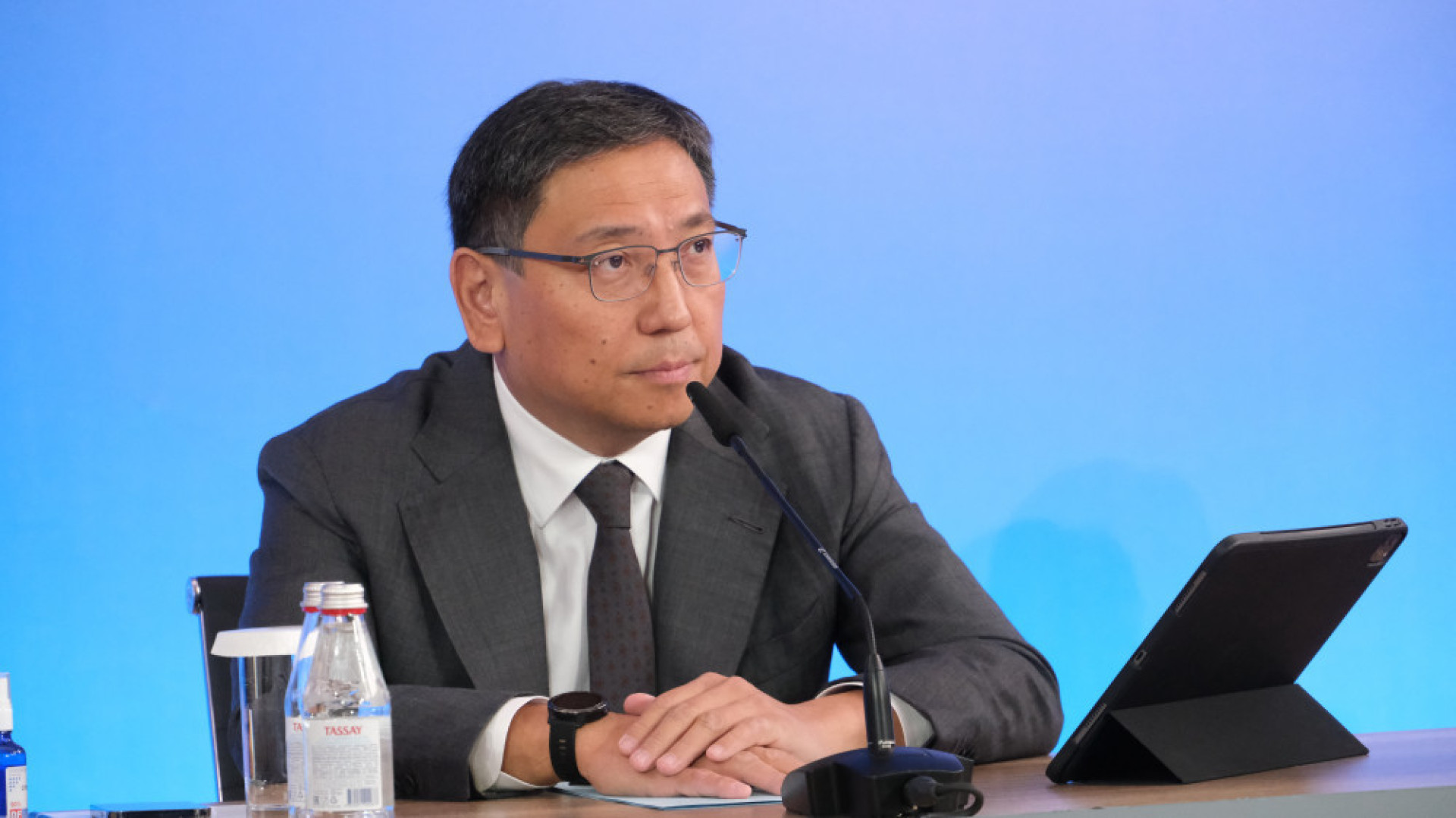 Ерболат Досаев