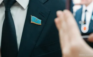 Депутаты Казахстана: доходы за год составили 528 млн тенге