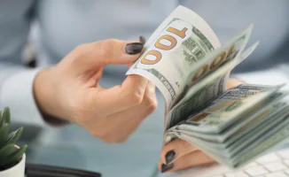 Казахстанцы должны будут объяснять покупку валюты: детали