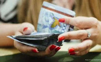Казахстанцы ждут: зарплаты растут, доходы укрепляются!