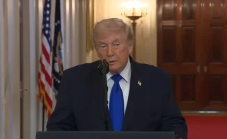 Трамп сохраняет пошлины, угрожая странам, несмотря на решения Верховного суда: возможные экономические последствия