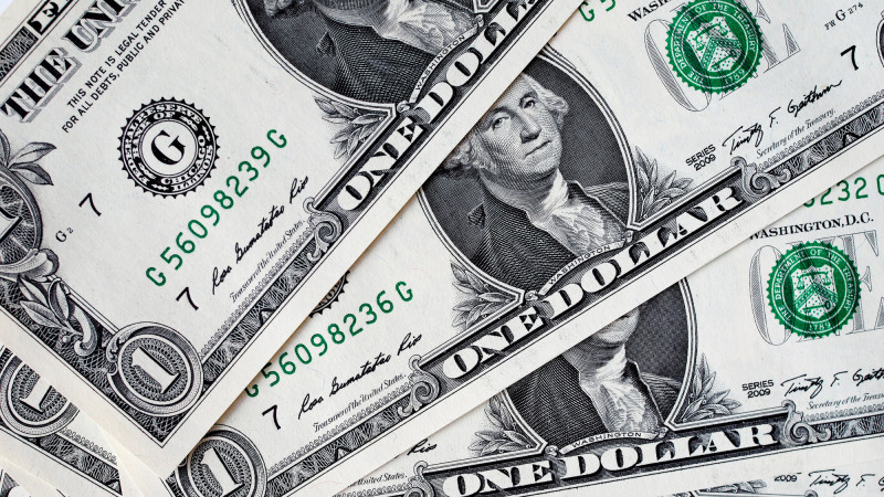 Социальные последствия роста доллара и новые ипотечные правила в Казахстане