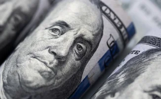 Падение курса доллара в Казахстане: последствия для населения и экономики страны