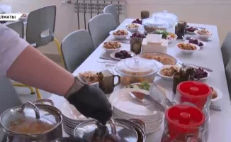 Алматинские школьные столовые: пора поднять планку цен на питание