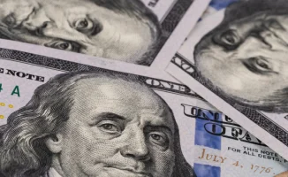 Снижение курса доллара в Казахстане: как это влияет на население и экономику страны?