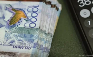 Премия в 14 окладов: кто сдерживает цены на еду?