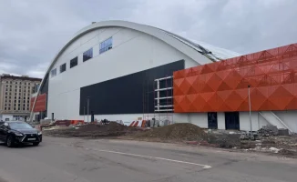 Стадион за 17 миллиардов: сдача отложена, интриги растут!