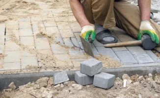 Прокуратура Павлодара выявила нарушения при ремонте сквера